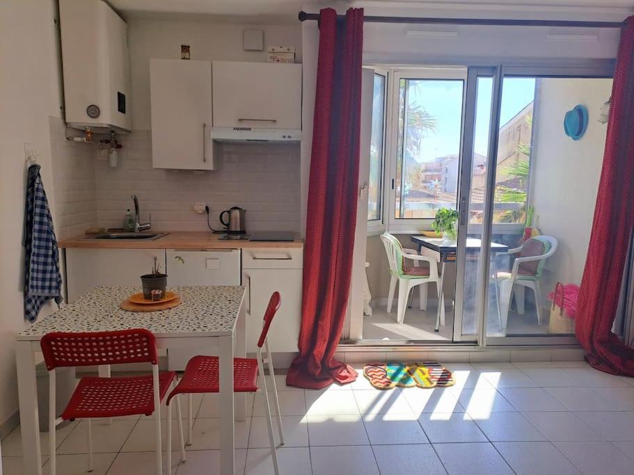 Coeur De Corniche Apartment Sete Exterior photo